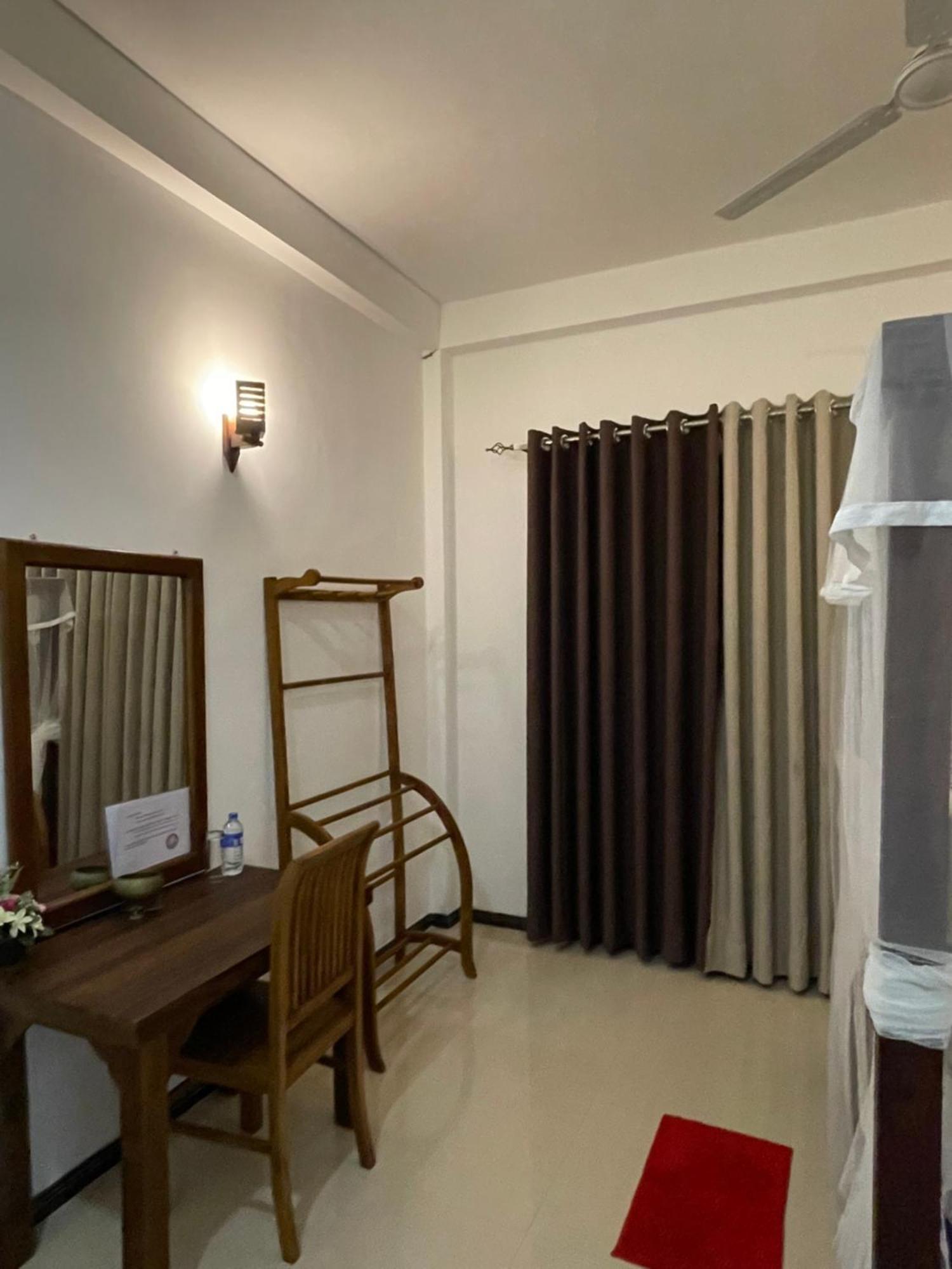 Shan Star Weligama Bagian luar foto